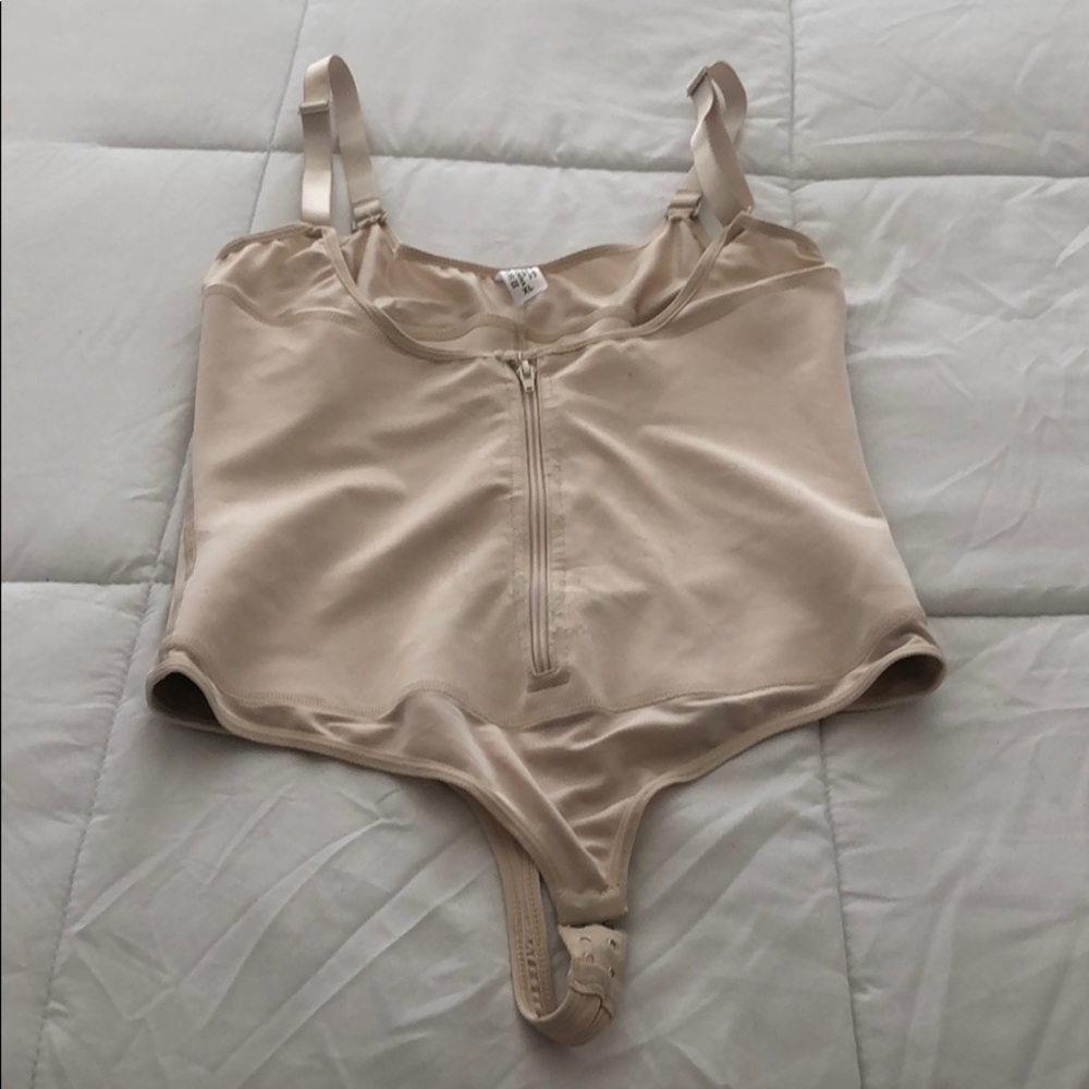 Shapewear - Post op compression garment